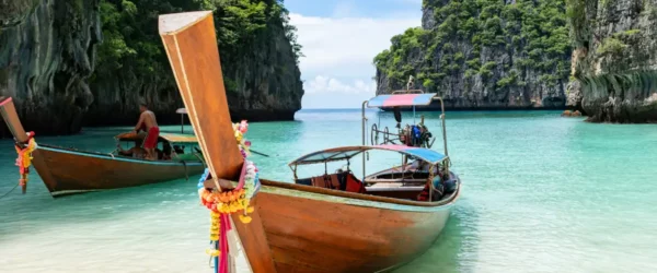 Phuket lance son boat taxi : un trajet rapide entre l’aéroport et Patong