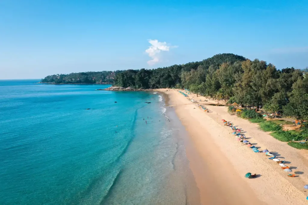 Surin Beach, l'une des plus belles plages de Phuket