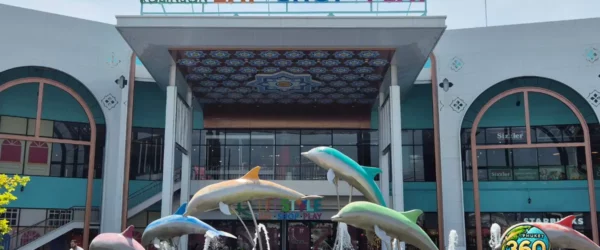 Façade et entrée de Robinson Lifestyle Thalang à Phuket